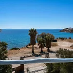 فندق Agnadi Syros Beachfront & Mégas Yialós-Nítes