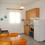 Agnadi Syros Beachfront & 3* Mégas Yialós-Nítes