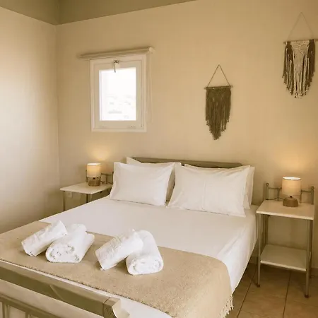 Agnadi Syros Beachfront & 3* Mégas Yialós-Nítes