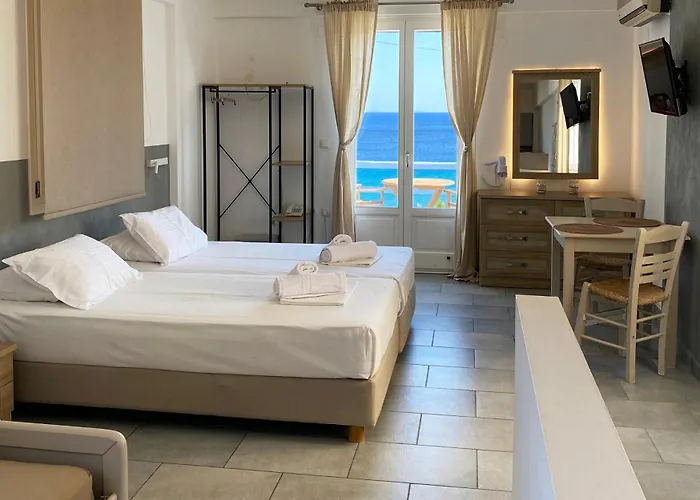 Agnadi Syros Beachfront & 3* Mégas Yialós-Nítes