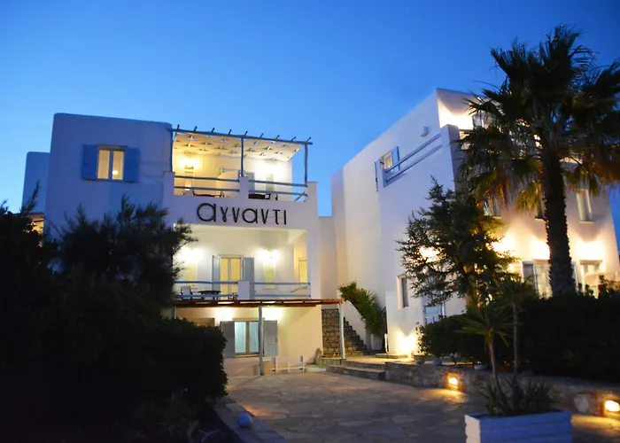 Agnadi Syros Beachfront & فندق