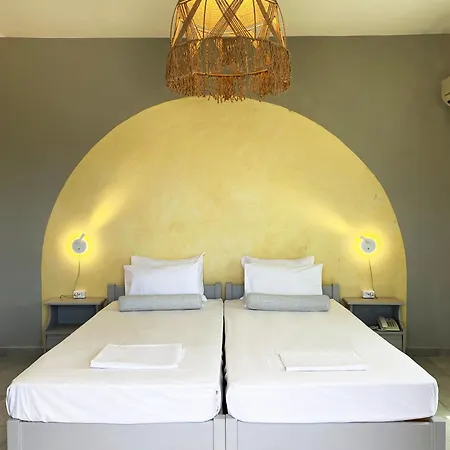 Hotel Agnadi Syros Beachfront Studios & Rooms Megas Gialos - Nites