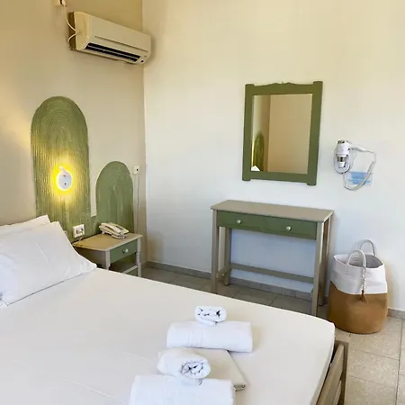 Agnadi Syros Beachfront Studios & Rooms 3* Megas Gialos - Nites