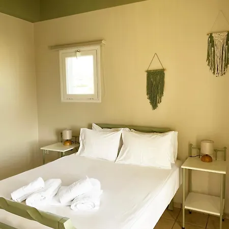 Hotel Agnadi Syros Beachfront Studios & Rooms