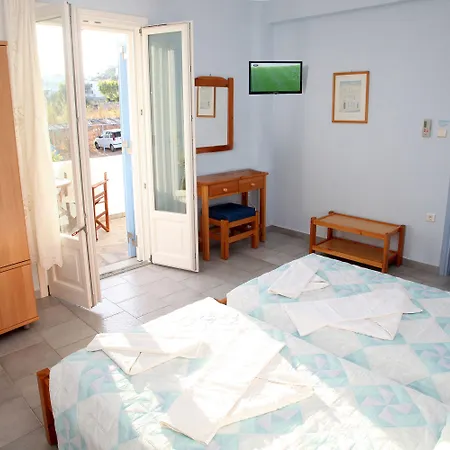 Hotel Agnadi Syros Beachfront & Mégas Yialós-Nítes