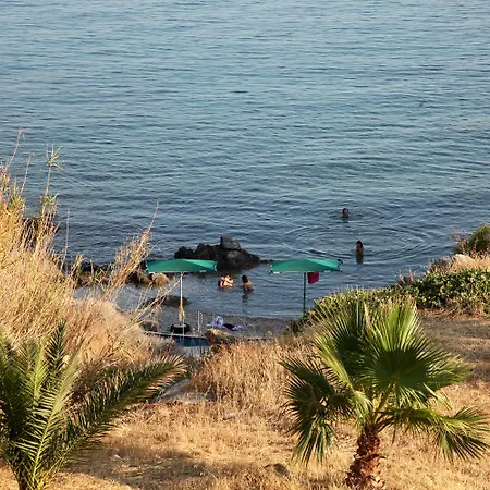 Agnadi Syros Beachfront & Hotel Mégas Yialós-Nítes