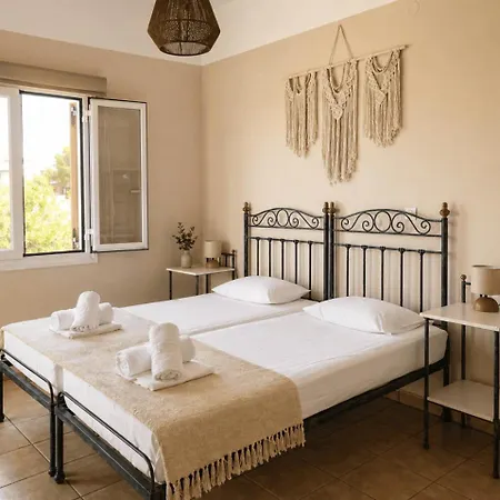 Agnadi Syros Beachfront & Hotel