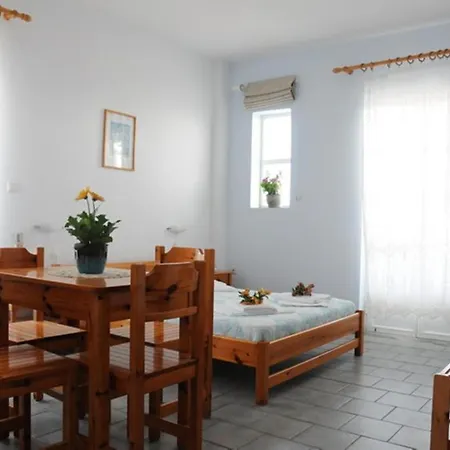 Agnadi Syros Beachfront & Mégas Yialós-Nítes