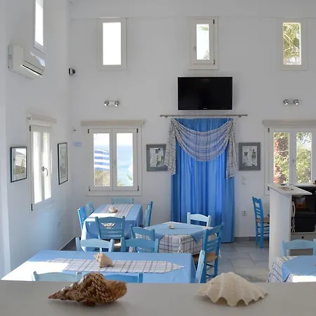 Hotel Agnadi Syros Beachfront Studios & Rooms