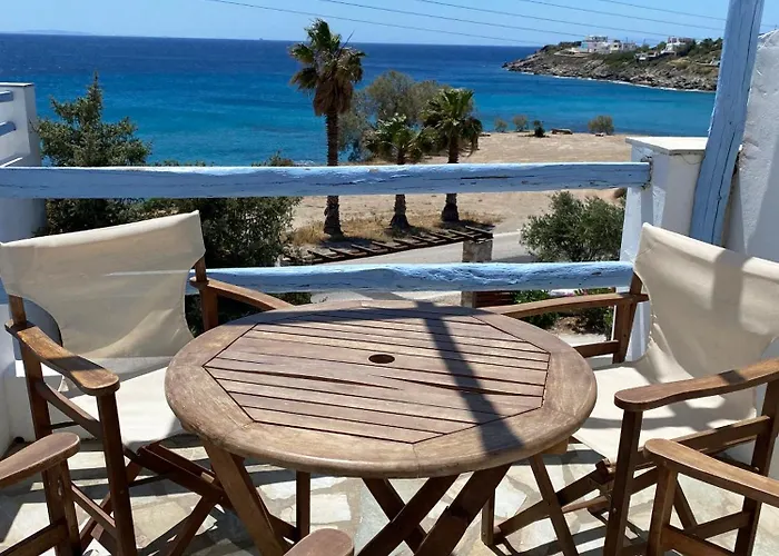 Hotel Agnadi Syros Beachfront & Mégas Yialós-Nítes