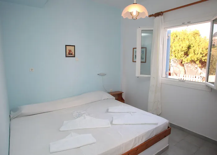 Agnadi Syros Beachfront & Hotel