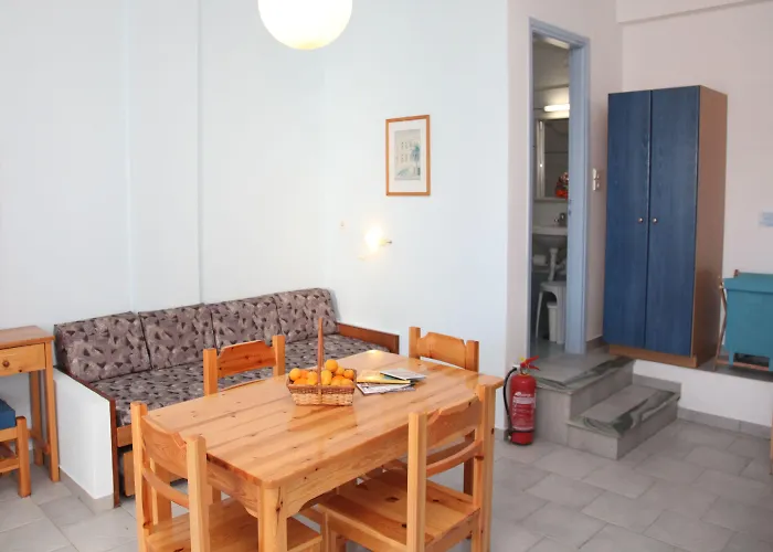 Agnadi Syros Beachfront & Hotel Mégas Yialós-Nítes